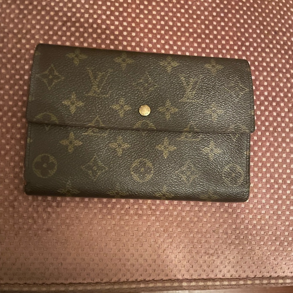 Louis Vuitton Wallet